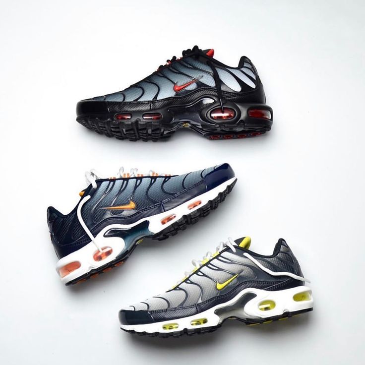 NIKE AIR MAX PLUS TN