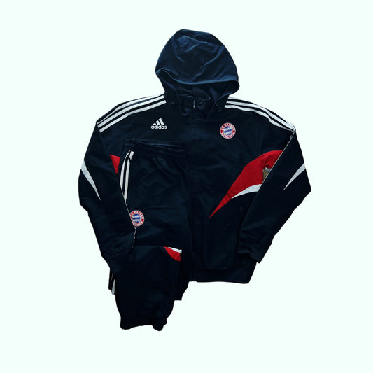 Adidas ensemble training Bayern Munich