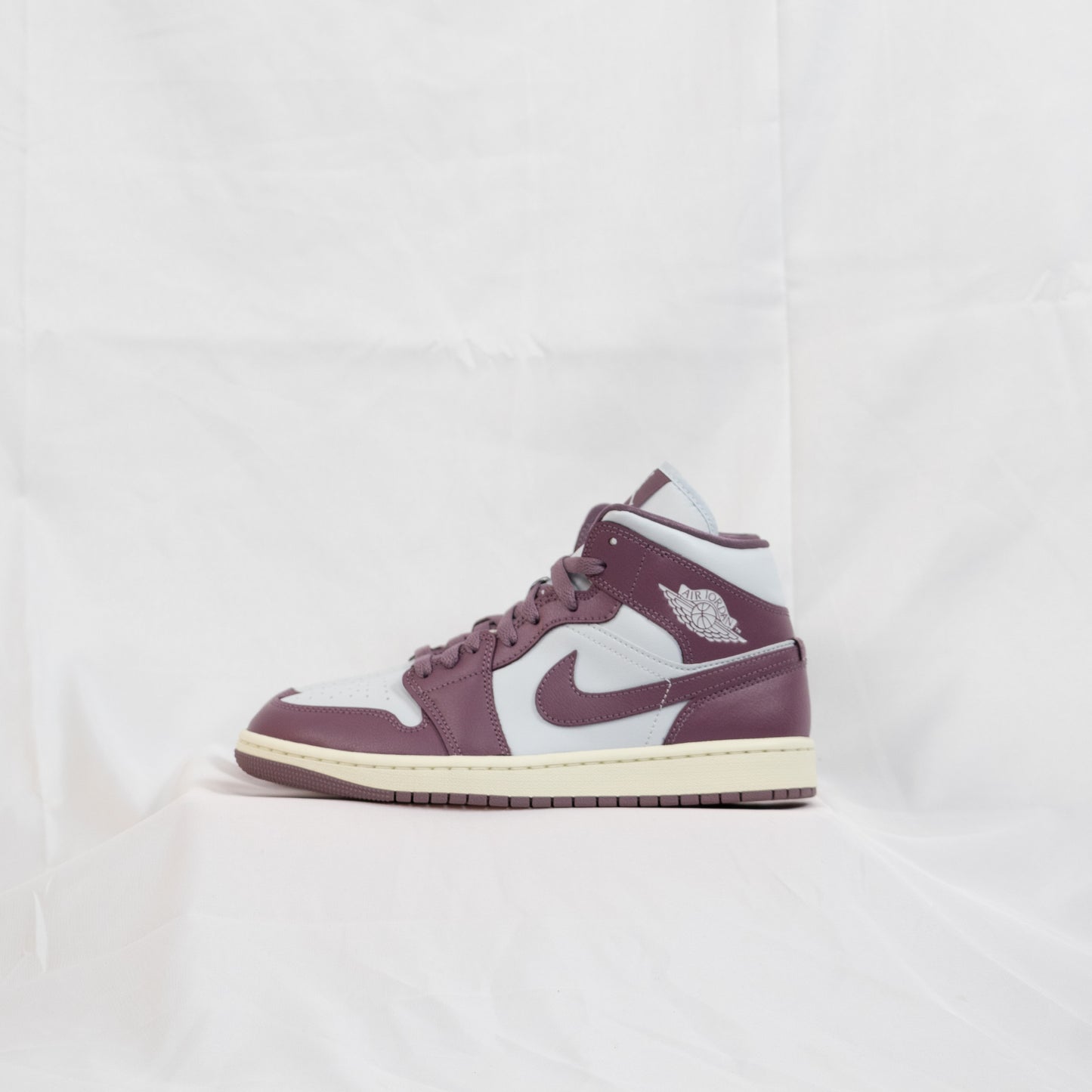 Nike Air Jordan 1 MID  Sky J mauve