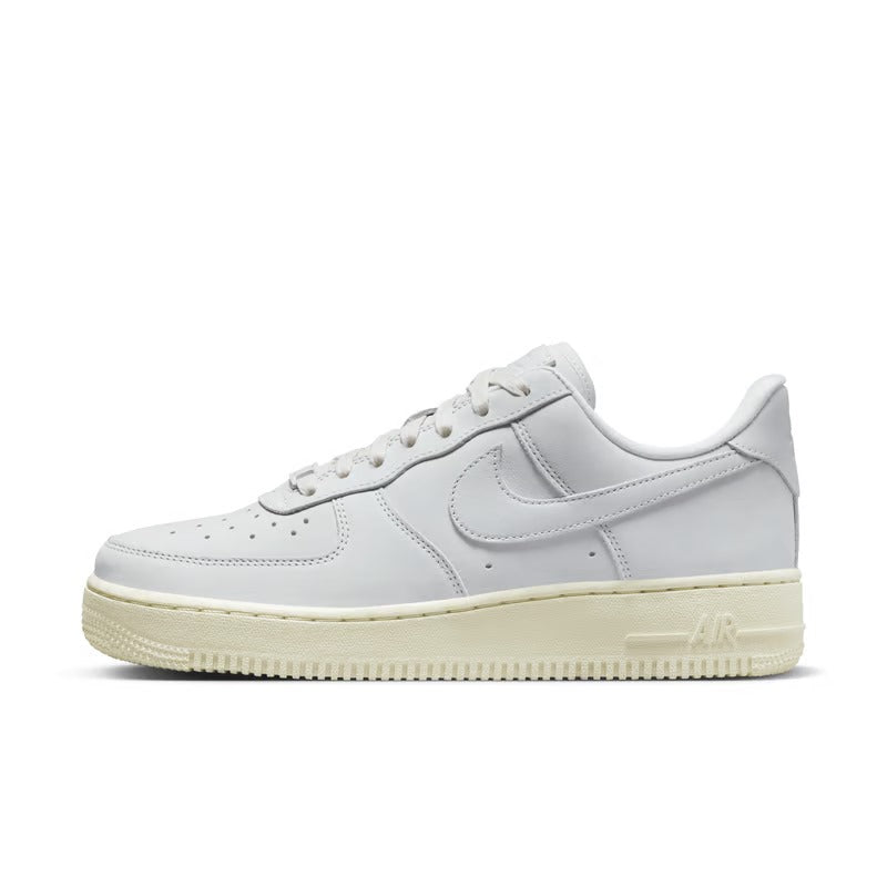 NIKE AIR FORCE 1 PREMIUM WHITE